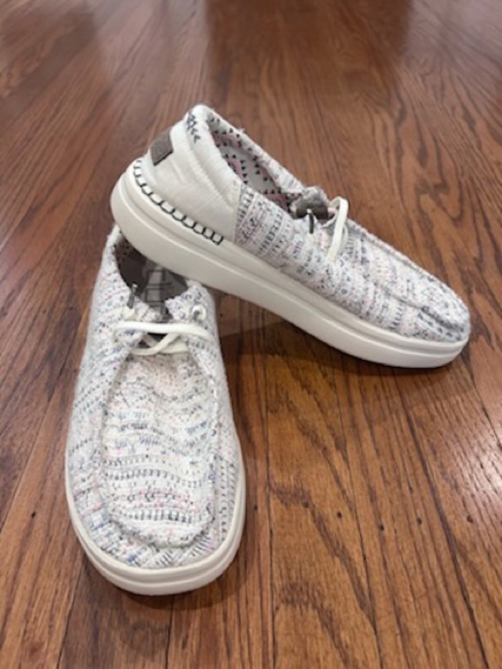 Light Knit Slip-On Sneakers in Ivory with Subtle Speckles